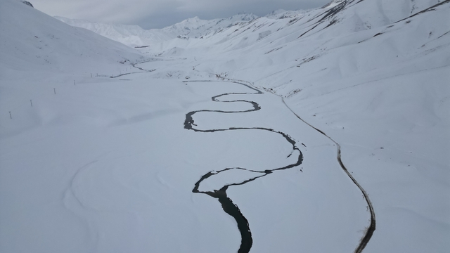 Buz tutan menderesler çözüldü