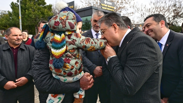 Vali Dr. Erdinç Yılmaz Sivrihisar'da coşkuyla karşılandı