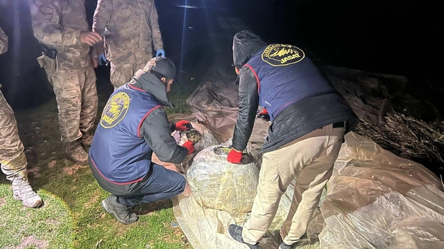 Şanlıurfa'da uyuşturucu operasyonu: 2 gözaltı