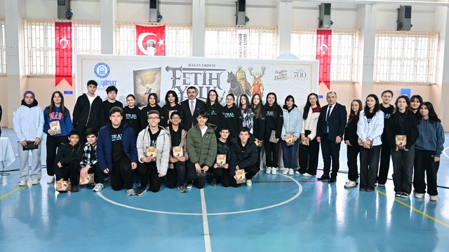 Yıldırım Belediyesi 'Fethin' kitabını yazdı
