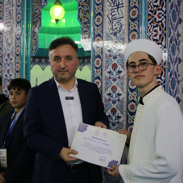 Kayseri'de imam hatip öğrencileri mesleki yarışmalarda ter döktü
İl Milli E...