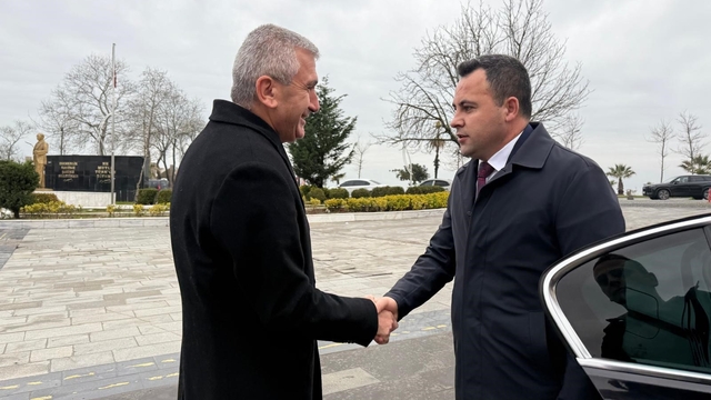 Akçakoca Kaymakamı Uzan görevine başladı