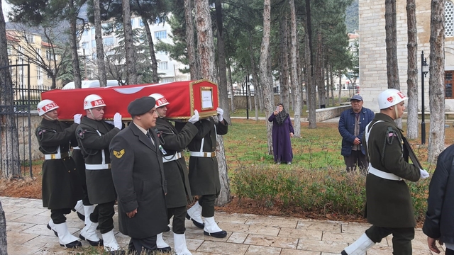 Kore Gazisi Akşehir'de son yolculuğuna uğurlandı