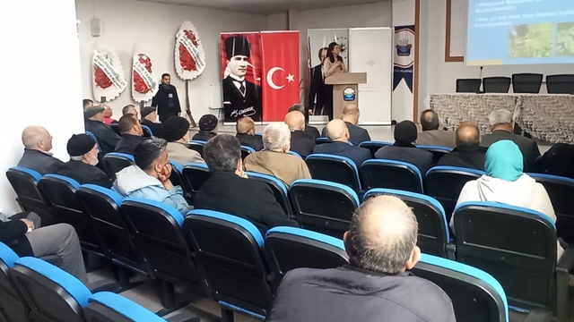 Malatya'da çiftçilere eğitim verildi