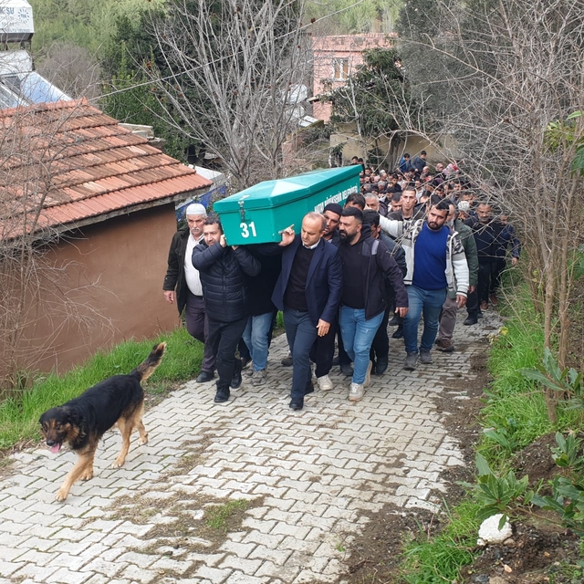 Asi Nehri'nde kaybolan Berkan'ın 10'uncu günde cansız bedeni bulundu (2)