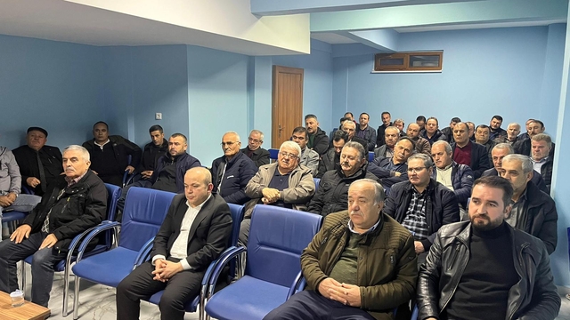 Beyşehir'de muhtarlara yönelik bilgilendirme toplantısı yapıldı