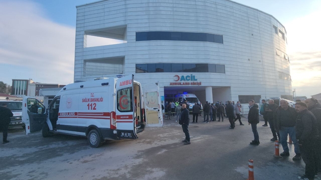 Amasya'da biyogaz tesisinde zehirlenen 3 kişi tedavi altına alındı