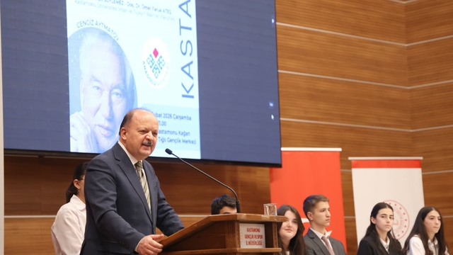 Kastamonu'da "Anadolu Mektebi Cengiz Aytmatov İl Paneli" düzenlendi