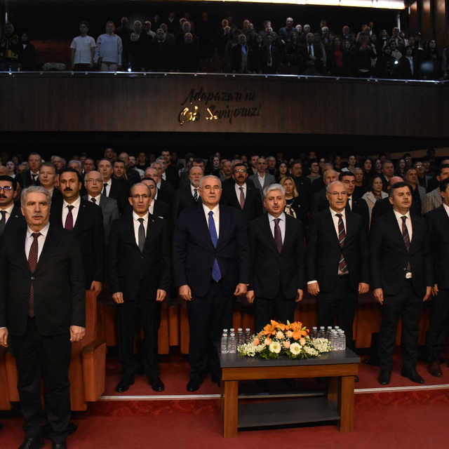 Kamu Başdenetçisi Akarca, "Ombudsman Sakaryalılarla Buluşuyor" programında...