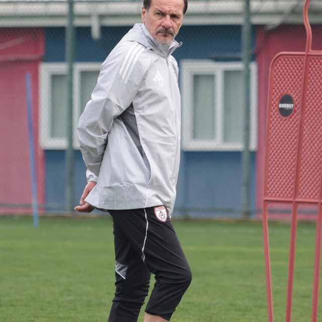 Altınordu'da Yusuf Şimşek imzayı attı