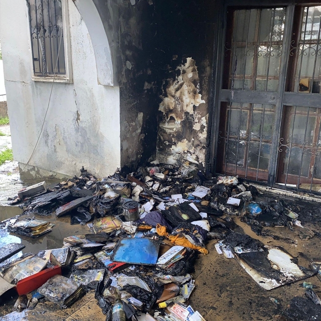 Yangında kundaklama şüphesi