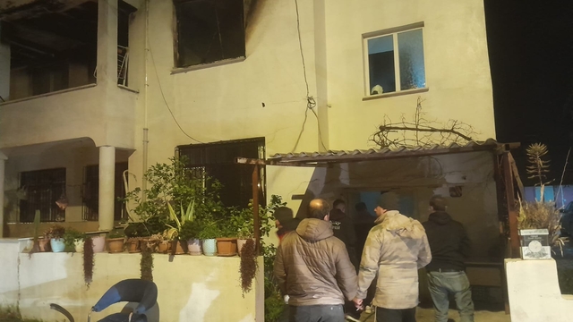 Samandağ'da evde çıkan yangın söndürüldü