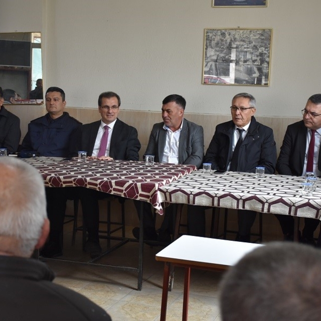 Kaymakam Güldoğan, 3 mahallede talepleri dinledi