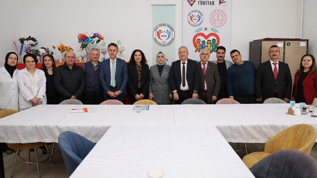 Niğde Halk Eğitimi Merkezi'nde TÜBİTAK Projesi tanıtıldı