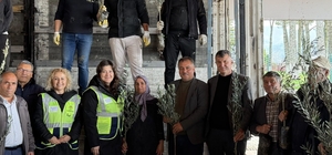 Beyağaç'ta kırsal kalkınmayı destek amacıyla zeytin fidanı dağıtımı gerçekl...