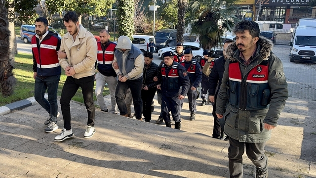 Samsun merkezli yasa dışı bahis operasyonunda yakalanan 17 şüpheli adliyede