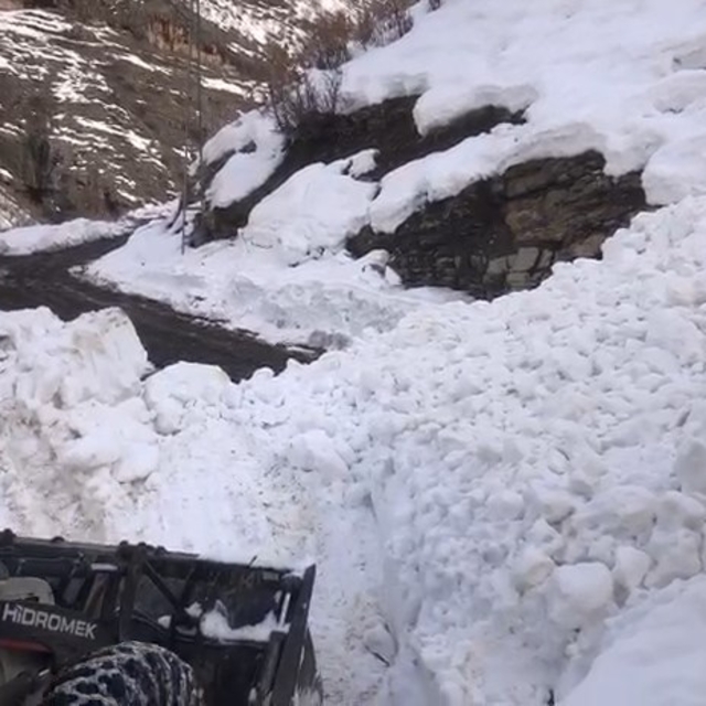 Beytüşşebap'ta eğitime kar engeli