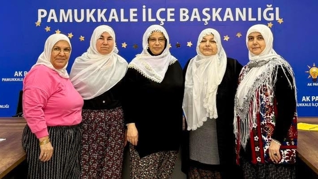 AK Parti Pamukkale Kadın Kolları'ndan Mihalgazi Belediye Başkanı Güneş'e destek