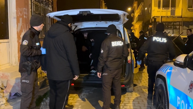 Edirne'de evde 18 düzensiz göçmen yakalandı