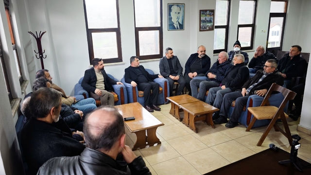 Öztürk ve Koç sahada incelemelerde bulundu