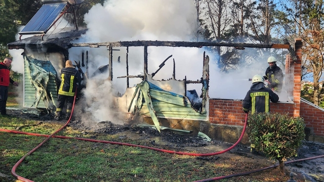 Gelibolu'da çıkan yangında bir ev kullanılamaz hale geldi
