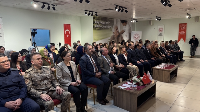 Çorum'da "Kadına Yönelik Şiddetle Mücadele İl Eylem Planı Çalıştayı" yapıldı