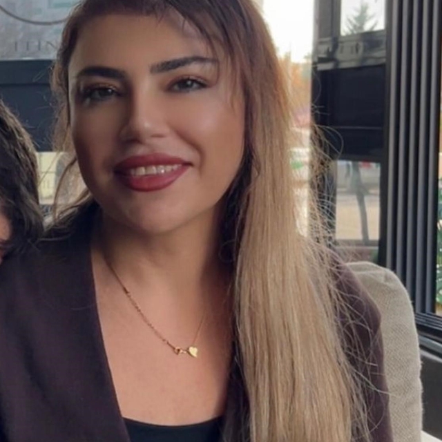 Öldürülen 2 çocuk annesi son yolculuğuna uğurlandı