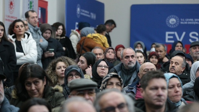 Bolu'da  bin 950 sosyal konutun hak sahipleri kurayla belirlendi