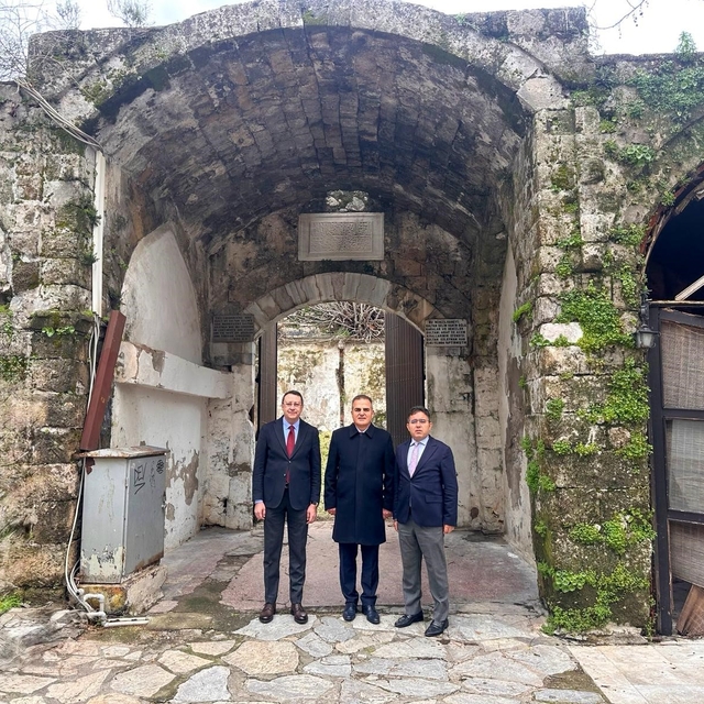 Muğla Valisi Akbıyık, Marmaris'te incelemelerde bulundu