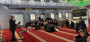 Umre yolcularına yönelik seminer