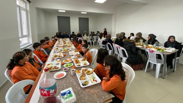 Hisarcık Atatürk İlkokulu'nda "Aile Yılı" buluşması