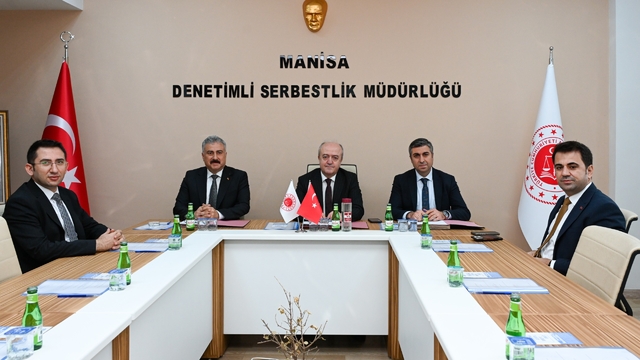 Manisa'da denetimli serbestlikte "parmak izi" kullanılacak