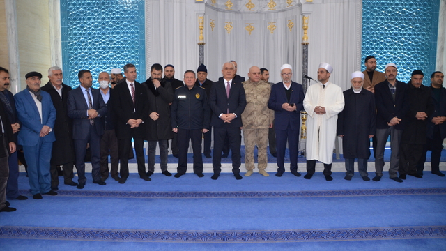 Muş'ta husumetli aileler barıştırıldı