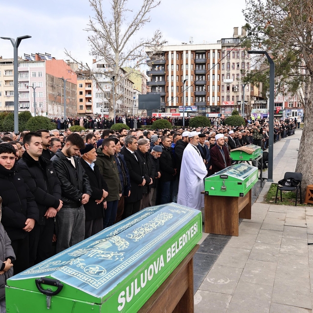 Biyogaz tesisinde zehirlenen 3 işçi, son yolculuklarına uğurlandı
