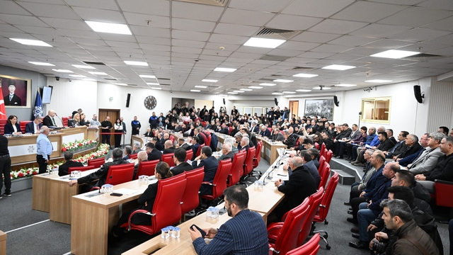 Büyükşehir'in ücretsiz diş sağlığı hizmetine CHP'den 'ret' oyu