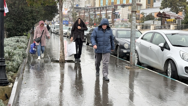 Tekirdağ'da sağanak etkili oluyor