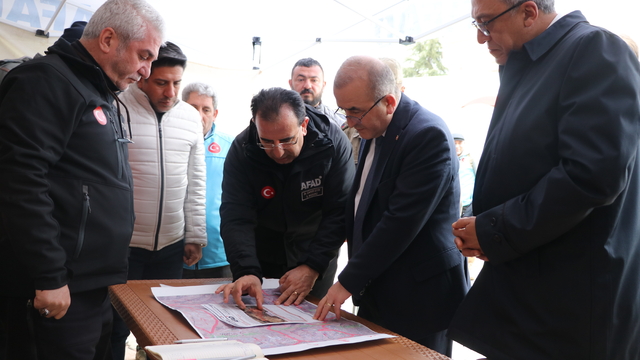 GÜNCELLEME - Elazığ'da kaybolan 74 yaşındaki kişiyi arama çalışmaları sürüyor