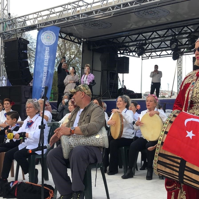 Datça'da 7. Badem Çiçeği Festivali coşkuyla başladı