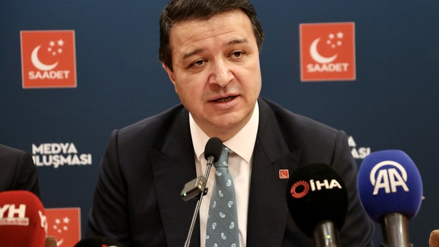 Saadet Partisi Genel Başkanı Arıkan, Sakarya'da gazetecilerle buluştu