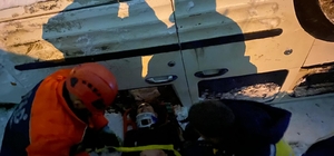 Kars'ta takla atan hafif ticari araçta can pazarı yaşandı
Takla atan araçta...