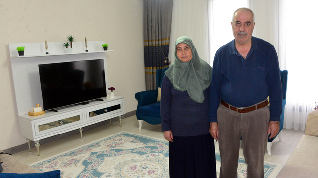 Depremzedeler, yeni yuvalarının ödeme planını sevinçle karşıladı