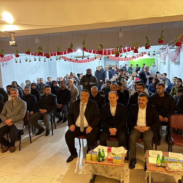 Siverek'te "Siyer-i Nebi" coşkusu
Dereceye giren öğrenciler ödüllendirildi