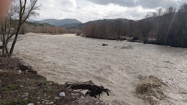 Denizli'de sel köprüleri ağır hasar verdi