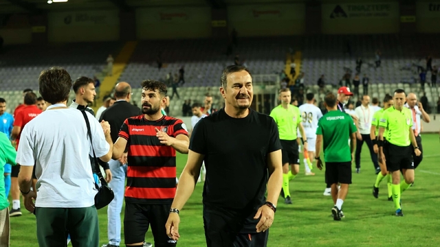Uşakspor'da Ergün Penbe dönüyor