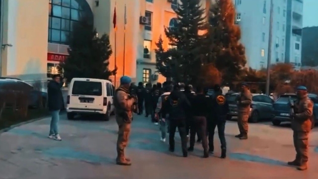 Diyarbakır’da akaryakıt hırsızlığına 7 tutuklama; 83 bin litre ele geçirildi