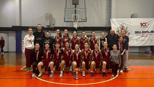 TREDAŞ Spor Kulübü U18 Kız Takımı namağlup il şampiyonu oldu