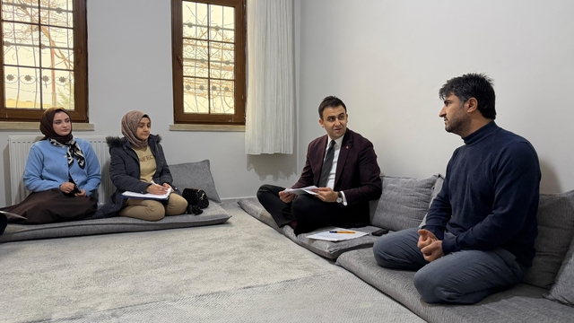 Hasankeyf Kaymakamı İmrak vatandaşları ziyaret etti