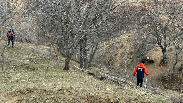 Elazığ'da kaybolan 74 yaşındaki kişiyi arama çalışmaları sürüyor