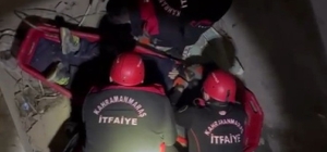 Asansör boşluğuna düşen vatandaş kurtarıldı