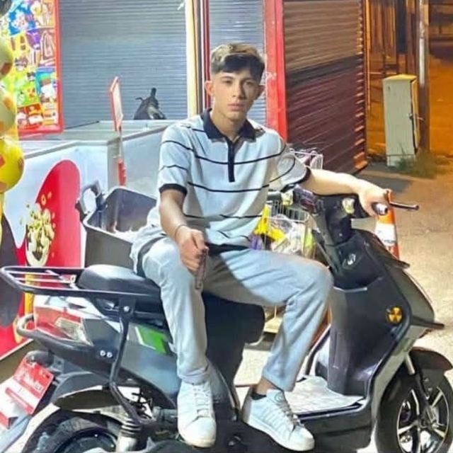 Şanlıurfa'da en acı doğum günü
Doğum gününde kaza kurşunuyla öldüğü iddiası